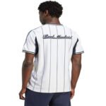 realm5 Trendy and Sporty