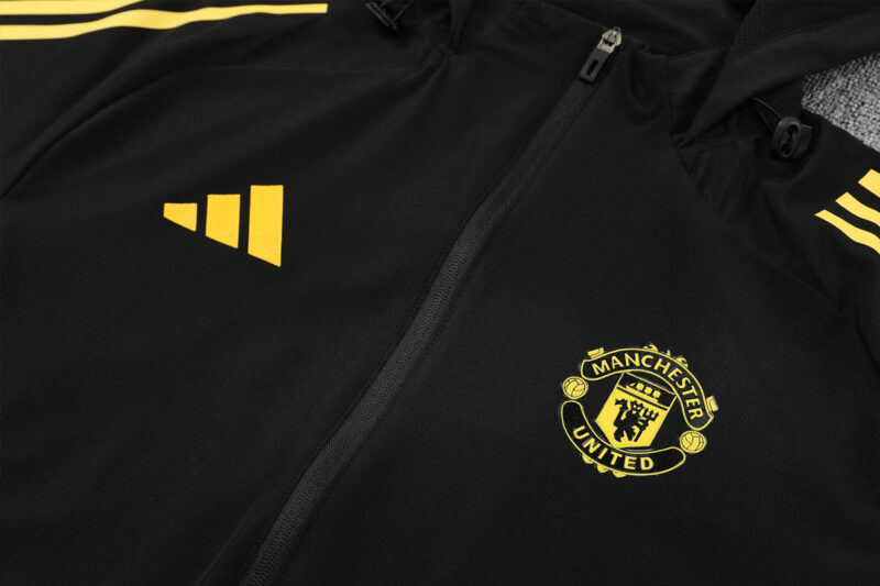Manchester United 2025-26 Full-Zip Tracksuit Windbreaker Training - Image 5
