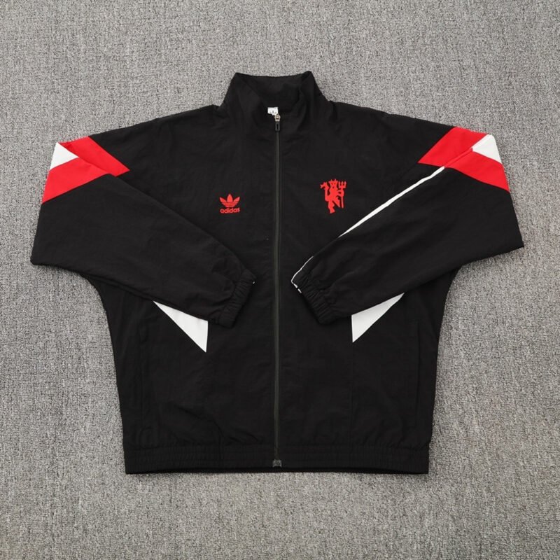 Manchester United 2025-26 Windbreaker Jacket Black - Image 4