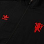 Manchester United 2025-26 Windbreaker Jacket Black - Image 5