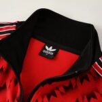 ⁦Manchester United Retro  Anthem 2025/26 Jacket⁩ - الصورة ⁦9⁩