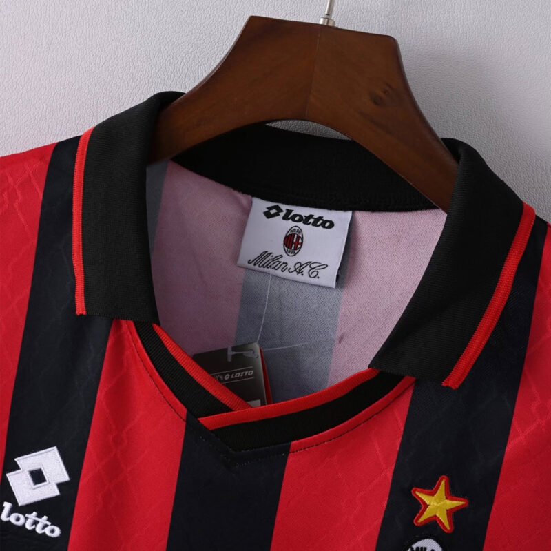 AC Milan 1995-96 Home Shirt - Image 5