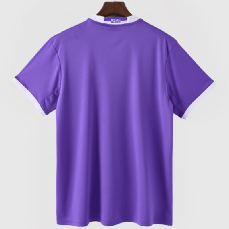 Real Madrid 2017-18 Away Authentic Retro Jersey - Image 4