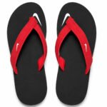 ⁦Nike Offcourt Adjust Flip Flops Black Red Top⁩ - الصورة ⁦2⁩