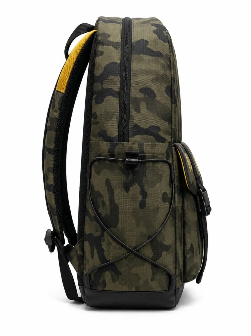 ⁦Under Armour Camo Backpack Green⁩ - الصورة ⁦2⁩