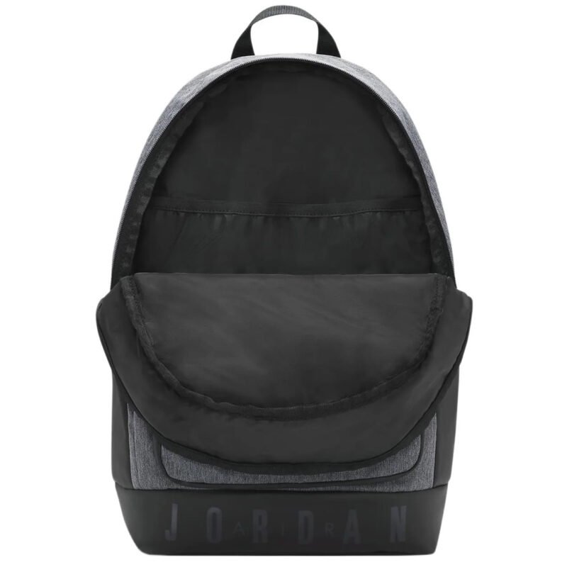 Air Jordan Essential - Image 4